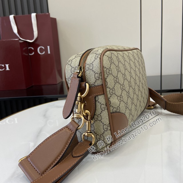 Gucci專櫃古馳最新款Emblem系列男士單肩斜挎包 jh2588型號：821155